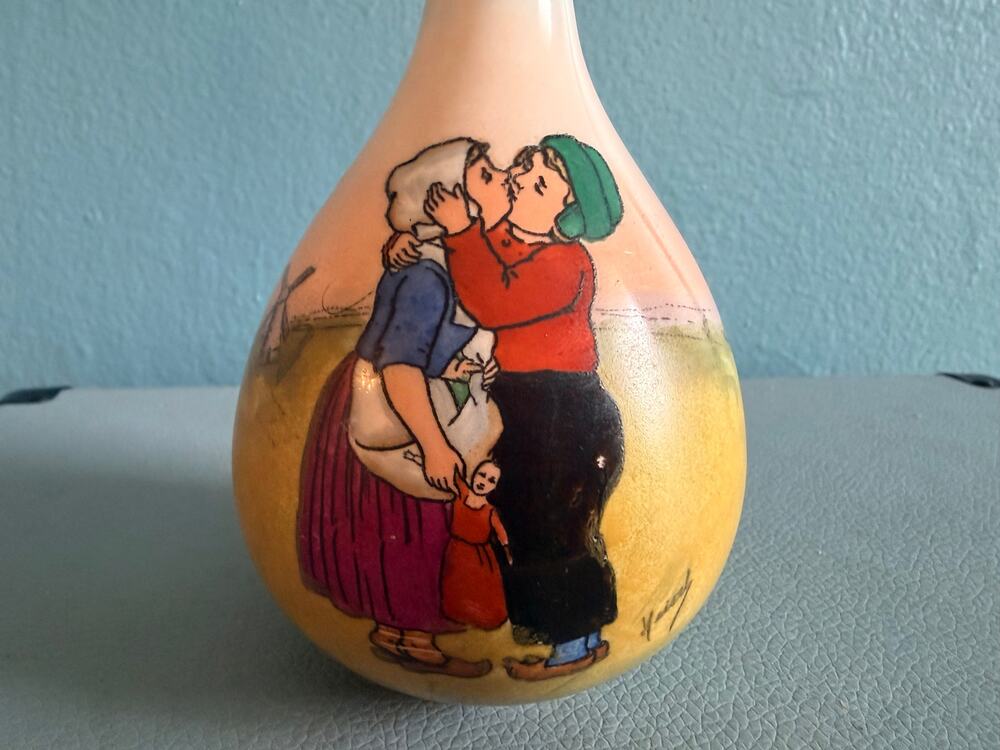 Vintage Heise German Pottery Vase - 5" Hand Painted Dutch Kissing Couple Bud